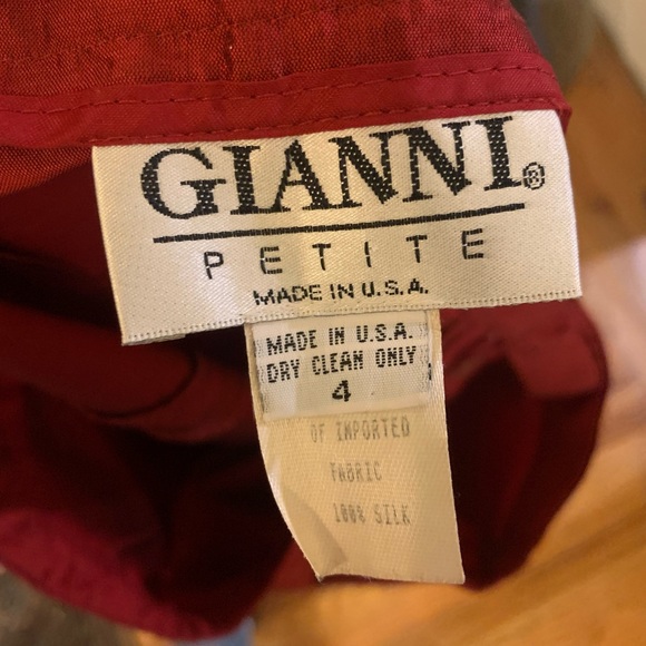 GIANNI PETITE Red Silk High Waist Cuffed Ankle Cropped Pants • Vintage 90s • 4 P - Picture 12 of 16